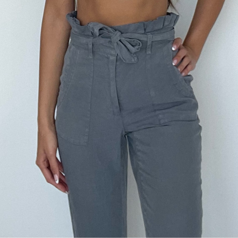 Alice + Olivia Grey / Blue Cargo Pants